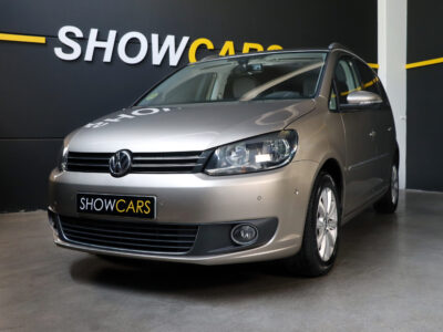 Foto exterior Volkswagen Touran 1.6 TDI DSG Advance BMT